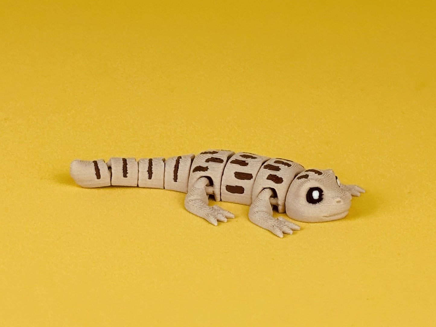 Articulated Desert Iguana