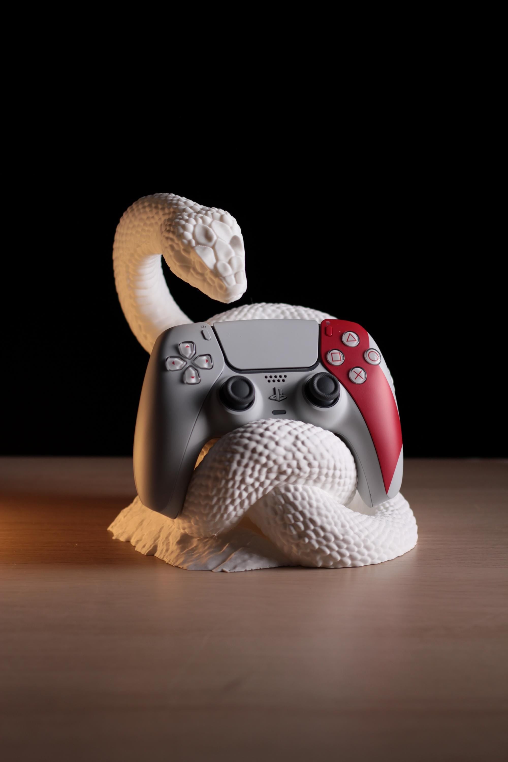 PS5 Controller Stand Serpens | Snake Gaming Holder | Gothic Gamer Desk Decor | Serpent Controller Dock | Horror Gaming Setup
